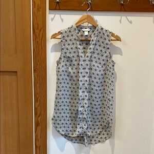 H&M Sleeveless Blouse